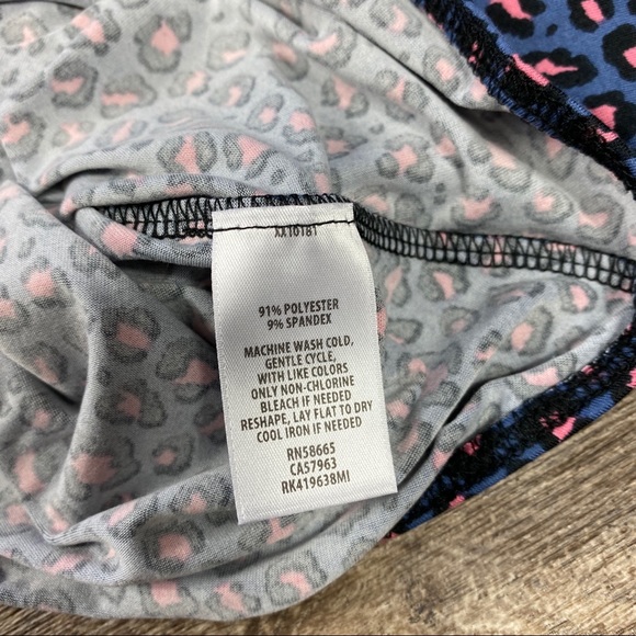 Abound Notch Neck Cap Sleeve Animal Print Bodysuit - Picture 4 of 4